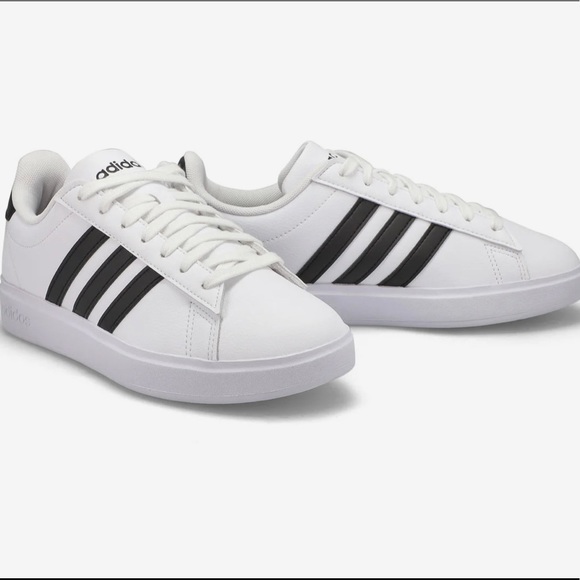 Adidas Women's Grand Court 2.0 Sneaker - Picture 2 of 10